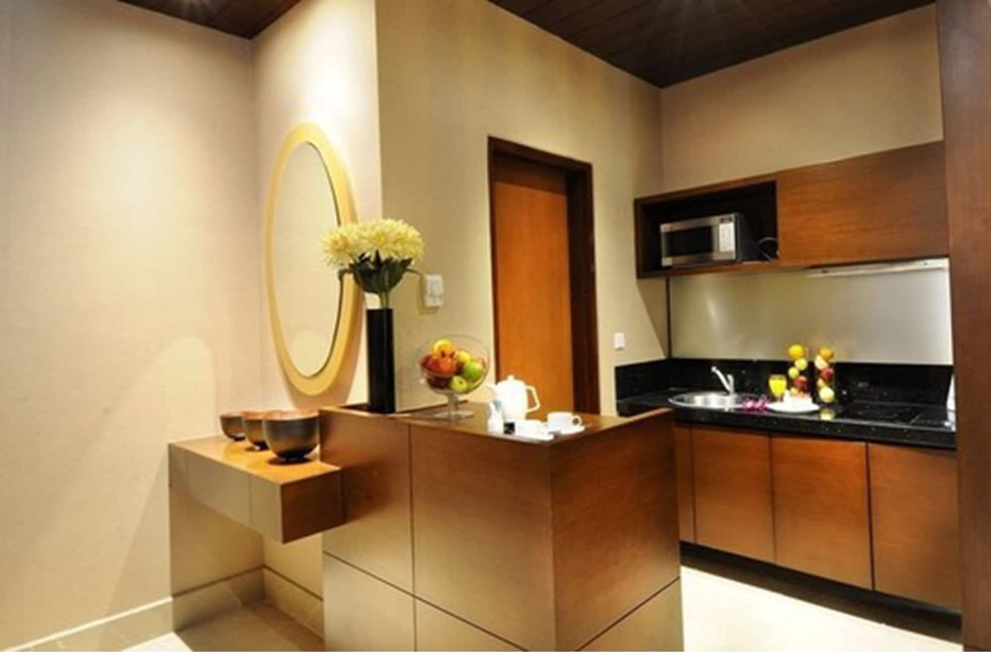 The Luxton Bandung Hotel Bagian luar foto
