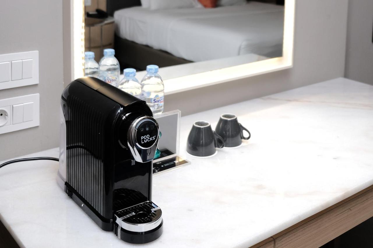 The Luxton Bandung Hotel Bagian luar foto