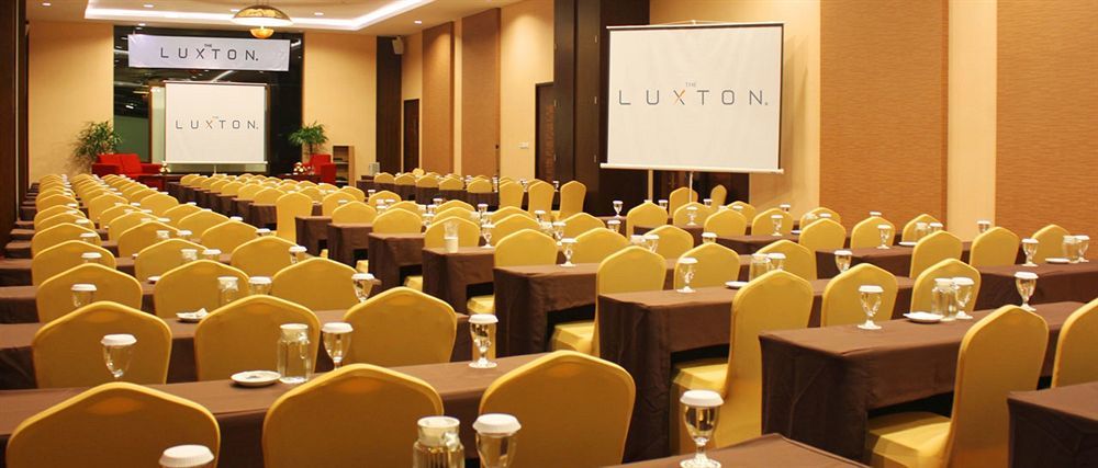 The Luxton Bandung Hotel Bagian luar foto